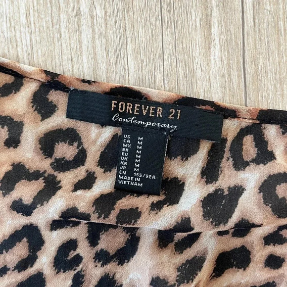 Womens Forever 21 Cheetah/Leopard Sheer Blouse - M - Picture 6 of 6